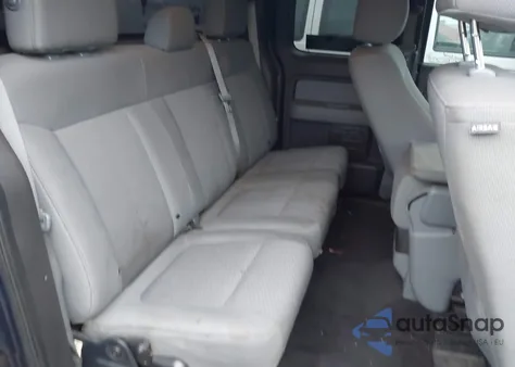 2013 Ford F-150 Xlt z USA, uszkodzony, nr VIN 1FTFX1EF4DFB93300